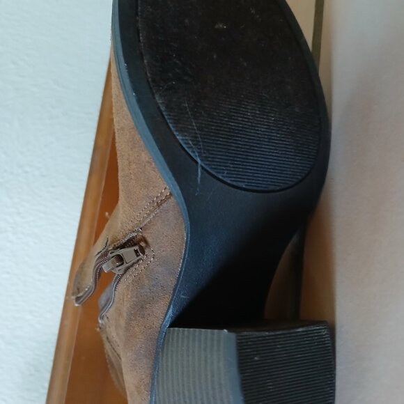 Rampage EDYN Dark Brown Ankle Booties SIZE 6 - Picture 8 of 9